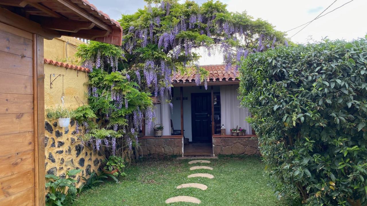 לוס ריאלחוס Casa Rural La Ganania מראה חיצוני תמונה