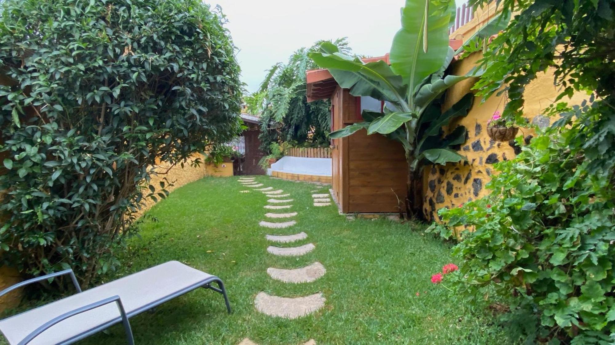 לוס ריאלחוס Casa Rural La Ganania מראה חיצוני תמונה