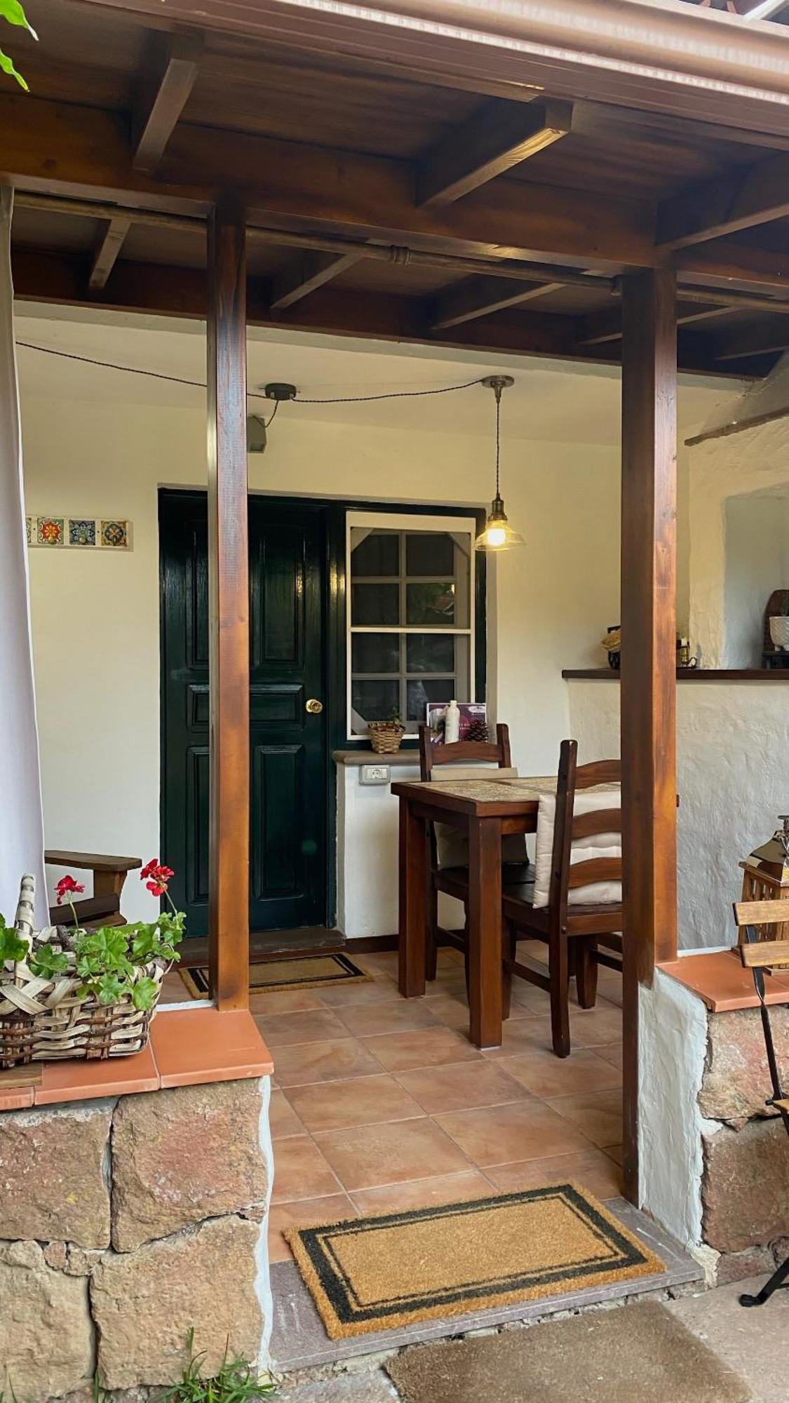 לוס ריאלחוס Casa Rural La Ganania מראה חיצוני תמונה