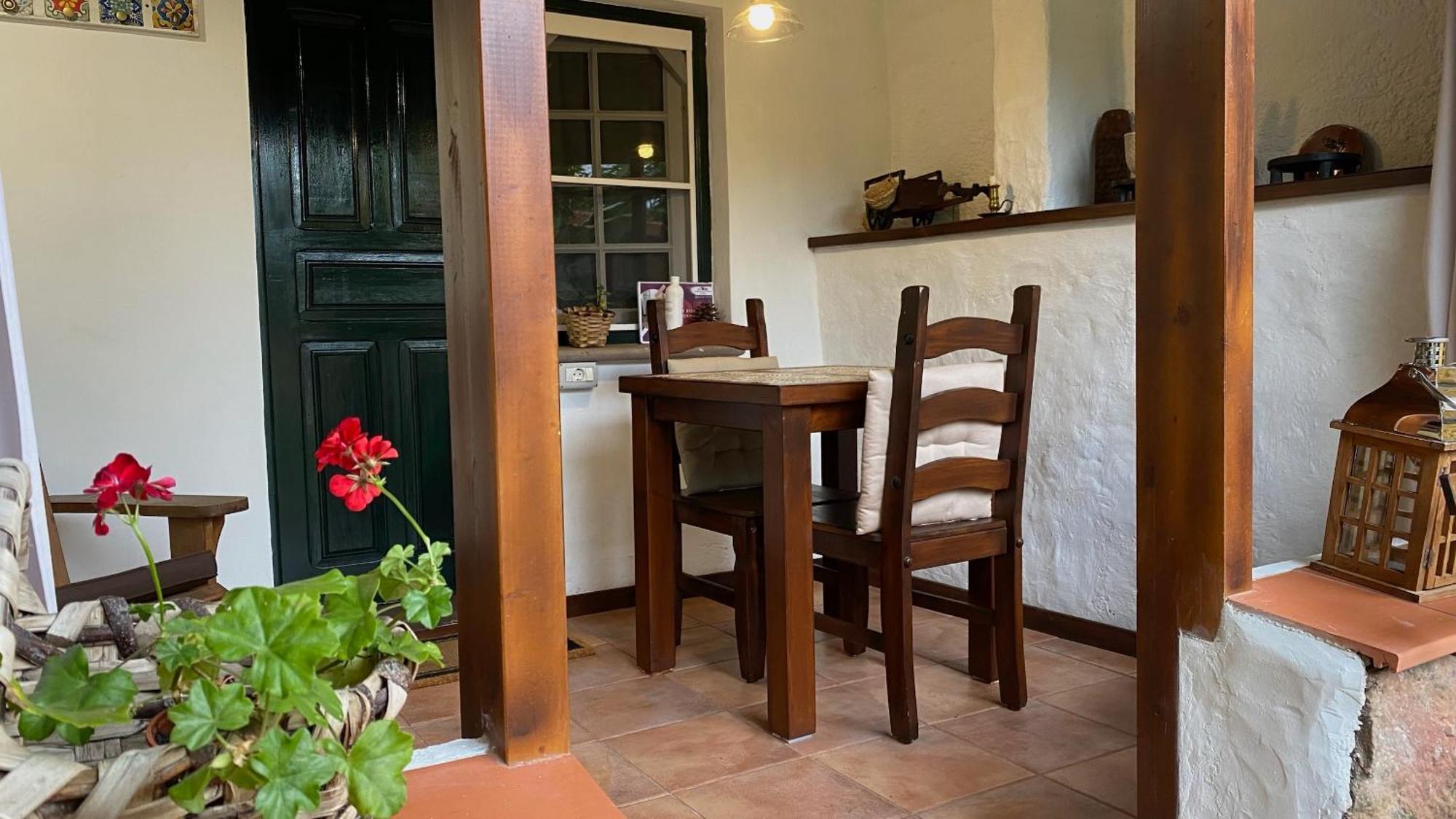 לוס ריאלחוס Casa Rural La Ganania מראה חיצוני תמונה